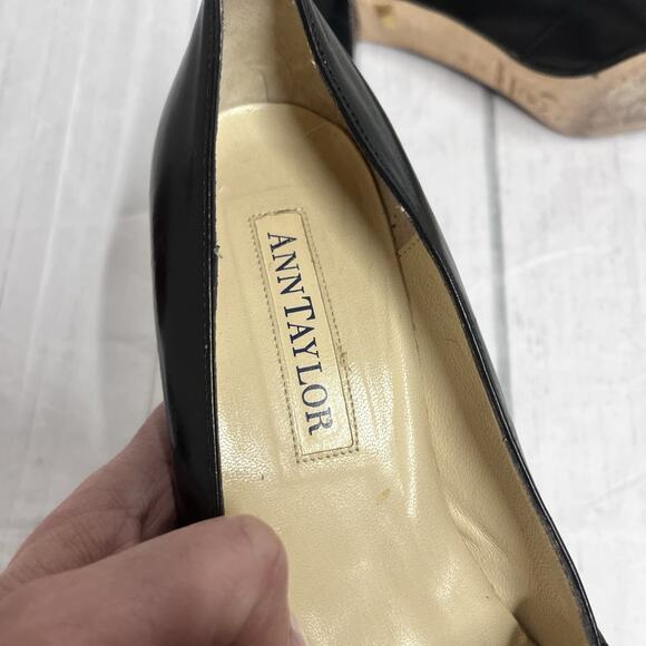 Vintage Ann Taylor Heels Pumps Shoes size 7.5M Black Leather Made in Italy 2.75" - Picture 4 of 9